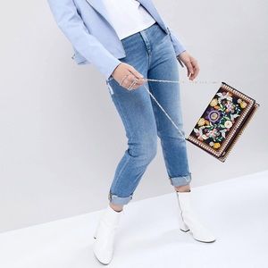 NEW LOOK Floral Embroidered Multi Color Chain Strap Crossbody Clutch